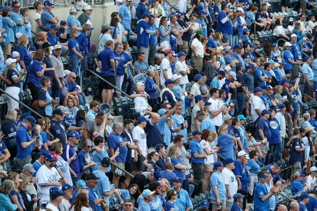 MLB, Baseball Herren, USA 2025: Guardians Vs Royals MAR 27 March 27, 2025: Fans stand during the seventh inning stretch on opening day of an MLB baseball game between the Kansas City Royals and Cleveland Guardians at Kauffman Stadium in Kansas City, MO. David Smith CSM (Credit Image: Â David Smith Cal Media) Kansas City Mo United States of America EDITORIAL USE ONLY Copyright: xx ZUMA-20250327_zma_c04_325.jpg DavidxSmithx csmphotothree369296