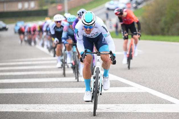 E3 Saxo Classic 2025 Cycling Race Harelbeke, Belgium - March 28 : Stannard Robert (AUS) of Bahrain - Victorious in action during the Men Elite UCI World Tour 68th E3 Saxo Classic cycling race of 208 kms with start in Harelbeke and finish in Harelbeke on March 28, 2025 in Harelbeke, Belgium, 28 03 2025 ( Motordriver Kenny Verfaillie - Harelbeke Belgium  Copyright: xVincentxKalutx