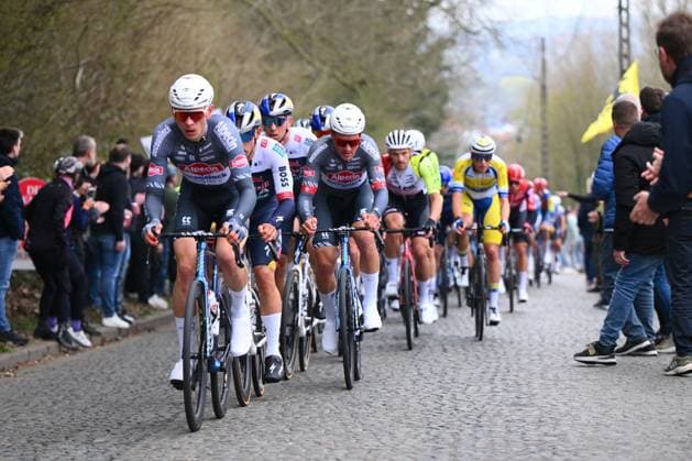 E3 Saxo Classic 2025 Cycling Race Harelbeke, Belgium - March 28 : Dillier Silvan6H (SUI) of Alpecin - Deceuninck in action during the Men Elite UCI World Tour 68th E3 Saxo Classic cycling race of 208 kms with start in Harelbeke and finish in Harelbeke on March 28, 2025 in Harelbeke, Belgium, 28 03 2025 ( Motordriver Kenny Verfaillie - Harelbeke Belgium  Copyright: xVincentxKalutx