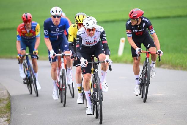 E3 Saxo Classic 2025 Cycling Race Harelbeke, Belgium - March 28 : Wellens Tim (BEL) of Uae Team Emirates - Xrg, Trentin Matteo (ITA) of Tudor Pro Cycling Team, Jorgenson Matteo (USA) of Team Visma Lease A Bike in action during the Men Elite UCI World Tour 68th E3 Saxo Classic cycling race of 208 kms with start in Harelbeke and finish in Harelbeke on March 28, 2025 in Harelbeke, Belgium, 28 03 2025 ( Motordriver Kenny Verfaillie - Harelbeke Belgium  Copyright: xVincentxKalutx