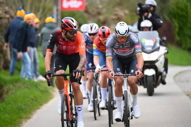 E3 Saxo Classic 2025 Cycling Race Harelbeke, Belgium - March 28 : Pedersen Mads (DEN) of Lidl - Trek, Van Der Poel Mathieu (NED) of Alpecin - Deceuninck, Ganna Filippo (ITA) of Ineos Grenadiers in the escape pack during the Men Elite UCI World Tour 68th E3 Saxo Classic cycling race of 208 kms with start in Harelbeke and finish in Harelbeke on March 28, 2025 in Harelbeke, Belgium, 28 03 2025 ( Motordriver Kenny Verfaillie - Harelbeke Belgium  Copyright: xVincentxKalutx