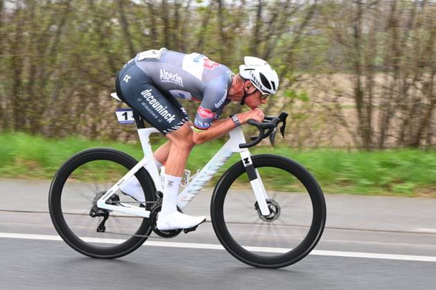 E3 Saxo Classic 2025 Cycling Race Harelbeke, Belgium - March 28 : Van Der Poel Mathieu (NED) of Alpecin - Deceuninck alone up front during the Men Elite UCI World Tour 68th E3 Saxo Classic cycling race of 208 kms with start in Harelbeke and finish in Harelbeke on March 28, 2025 in Harelbeke, Belgium, 28 03 2025 ( Motordriver Kenny Verfaillie - Harelbeke Belgium  Copyright: xVincentxKalutx