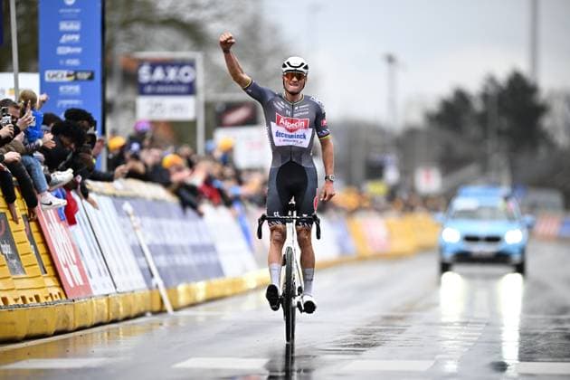 Dutch Mathieu van der Poel of Alpecin-Deceuninck and pictured crossing the finish line of the E3 Saxo Bank Classic one day cycling race, 208,8 km from and to Harelbeke, on . JASPERxJACOBS  x116565043x