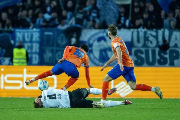 , GER, SSV Ulm 1846 Football vs Darmstadt 98, Football, 2 Bundesliga, Matchday 27, Season 2024 2025, 28 03 2025, DFL DFB REGULATIONS PROHIBIT ANY USE OF PHOTOGRAPHS AS IMAGE SEQUENCES AND OR QUASI VIDEO, Eibner Pressefoto Sascha Walther GER, SSV Ulm 1846 Football vs Darmstadt 98, Football, 2 Bundesliga, Matchday 27, Season 2024 2025, 28 03 2025 Ulm Copyright: xEibner-Pressefotox EP_EER