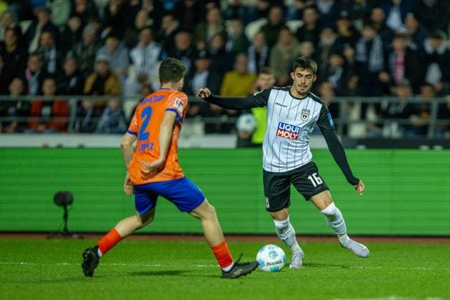 Sergio Lopez SV Darmstadt 98, 02 , Aaron Keller SSV Ulm 1846 Soccer, 16 , GER, SSV Ulm 1846 Soccer vs Darmstadt 98, Soccer, 2 Bundesliga, Matchday 27, Season 2024 2025, 28 03 2025, DFL DFB REGULATIONS PROHIBIT ANY USE OF PHOTOGRAPHS AS IMAGE SEQUENCES AND OR QUASI VIDEO, Eibner Pressefoto Sascha Walther GER, SSV Ulm 1846 Football vs Darmstadt 98, Football, 2 Bundesliga, Matchday 27, Season 2024 2025, 28 03 2025 Ulm Copyright: xEibner-Pressefotox EP_EER