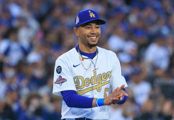 March 28, 2025, Los Angeles, California, USA: Mookie Betts 50 is introduced during the World Series Ring presentation prior to the MLB, Baseball Herren, USA regular season game between the Los Angeles Dodgers and the Detroit Tigers on Friday March 28, 2025 at Dodger Stadium in Los Angeles, California. Dodgers defeat Tigers, 8-5. JAVIER ROJAS PI Los Angeles USA - ZUMAp124 20250328_zaa_p124_036 Copyright: xJavierxRojasx