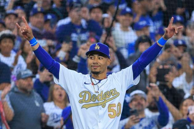 March 28, 2025, Los Angeles, California, USA: Mookie Betts 50 is introduced during the World Series Ring presentation prior to the MLB, Baseball Herren, USA regular season game between the Los Angeles Dodgers and the Detroit Tigers on Friday March 28, 2025 at Dodger Stadium in Los Angeles, California. Dodgers defeat Tigers, 8-5. JAVIER ROJAS PI Los Angeles USA - ZUMAp124 20250328_zaa_p124_035 Copyright: xJavierxRojasx