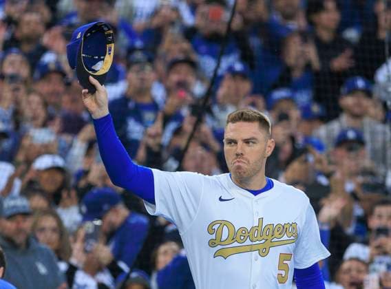 March 28, 2025, Los Angeles, California, USA: Freddie Freeman 5 is introduced during the World Series Ring presentation prior to the MLB, Baseball Herren, USA regular season game between the Los Angeles Dodgers and the Detroit Tigers on Friday March 28, 2025 at Dodger Stadium in Los Angeles, California. Dodgers defeat Tigers, 8-5. JAVIER ROJAS PI Los Angeles USA - ZUMAp124 20250328_zaa_p124_039 Copyright: xJavierxRojasx
