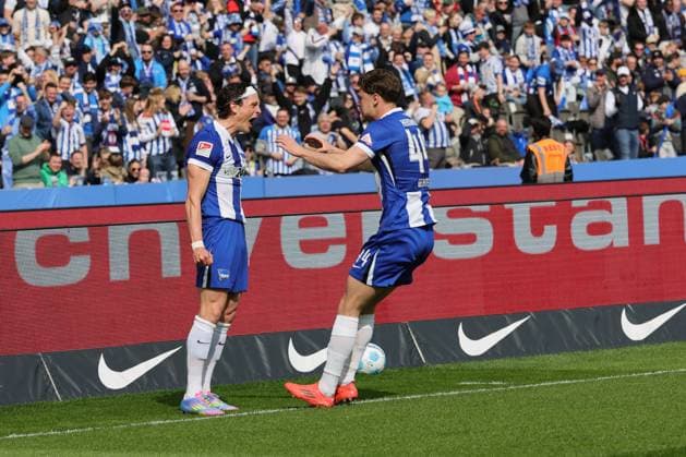 2 Soccer Bundesliga, Hertha BSC Karlsruher SC Goal celebration, cheering Fabian Reese Hertha BSC Berlin 11 celebrates the goal to 1 0 with Linus Gechter Hertha BSC Berlin 44 , during the match in the 2 Soccer Bundesliga, Hertha BSC Karlsruher SC in Berlin, Olympiastadion, on 29 03 2025 DFB regulations prohibit any use of photographs as image sequences and or quasi video Copyright: xBEAUTIFULxSPORTS Frankex