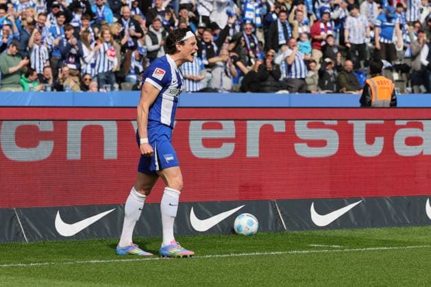 2 Soccer Bundesliga, Hertha BSC Karlsruher SC Goal celebration, cheering Fabian Reese Hertha BSC Berlin 11 celebrates the goal to 1 0 , during the match in the 2 Soccer Bundesliga, Hertha BSC Karlsruher SC in Berlin, Olympiastadion, on 29 03 2025 DFB regulations prohibit any use of photographs as image sequences and or quasi video Copyright: xBEAUTIFULxSPORTS Frankex