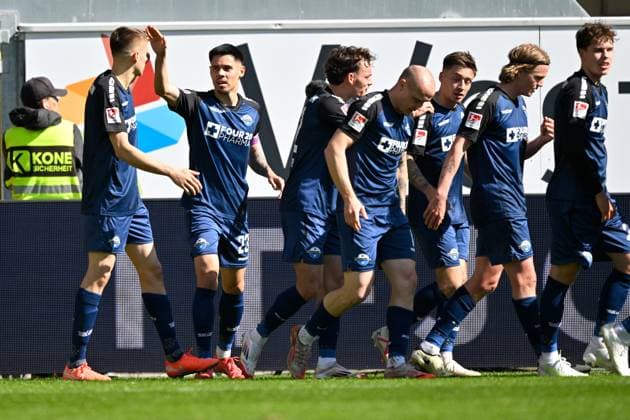 Paderborn, Home Deluxe Arena, 29 03 25, GER, Herren, 2 Bundesliga, Saison 2024 2025, SC Paderborn 07 1 FC Koeln Bild Marvin MEHLEM Paderborn jubilates after his goal for 1 0 DFL regulations prohibit any use of photographs as image sequences and or quasi video NRW Germany
