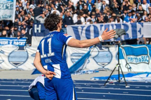 Soccer, Men, Season 2024 2025, 2 Bundesliga 27 Matchday , Hertha BSC Karlsruher SC, Fabian Reese Hertha BSC , Celebration after goal to 2 0, 29 03 2025, Copyright: xSebastianxRäppold MatthiasxKochx