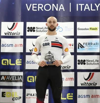 Radsport, BMX, UEC European Cup in Verona - Siegerehrung March 29, 2025, Verona, Veneto, Italy: ROSS CULLEN of Great Britain wins the Men Elite competition in the UEC BMX European Cup Round 1 in Verona, Italy Verona Italy - ZUMAc179 20250329_zep_c179_004 Copyright: xMickaelxChavetx