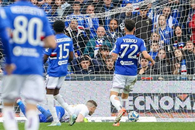 Frosinone s Fares Ghedjemis scores a goal during the Serie B soccer match between Sampdoria and Frosinone at the Luigi Ferraris Stadium in Genova, Italy - Saturday, March 29, 2025. - Soccer .  Copyright: xTanoxPecoraro LaPressex
