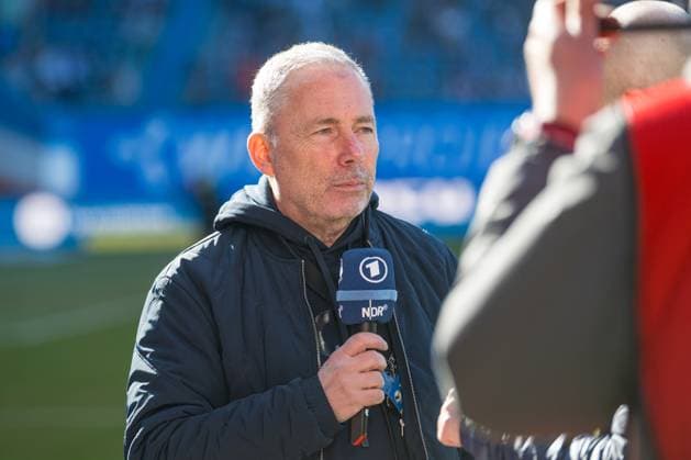 Rostock, Germany March 29, 2025 3 Liga 2024 2025 FC Hansa Rostock vs 1 FC Saarbrücken In the picture CEO Jürgen Wehlend Hansa Rostock in an interview with NDR DFB regulations prohibit any use of photographs as image sequences and or quasi video Copyright: xFotostandx xVoelkerx