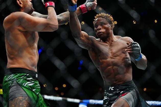 March 29, 2025, Mexico City, Mexico, Las Vegas, Nv, United States: Jose Daniel Medina and Ateba Gautier meet in the octagon for a 3-round bout at UFC Fight Night - Moreno vs Erceg at Arena CDMX on March 29, 2025 in Mexico City, Mexico ( PxImages) Mexico City, Mexico United States - ZUMAp175 20250329_zsa_p175_063 Copyright: xLouisxGrassex