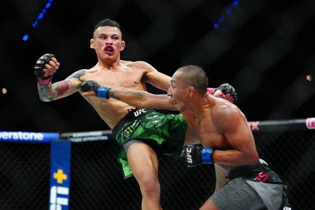 UFC Fight Night - Moreno vs Erceg MEXICO CITY, MEXICO - MARCH 29: Ronaldo Rodriguez and Kevin Borjas meet in the octagon for a 3-round bout at UFC Fight Night - Moreno vs Erceg at Arena CDMX on March 29, 2025 in Mexico City, Mexico (Photo by Louis Grasse PxImages) Mexico City, Mexico Arena CDMX LAS VEGAS, NV United States Copyright: xLouisxGrassex