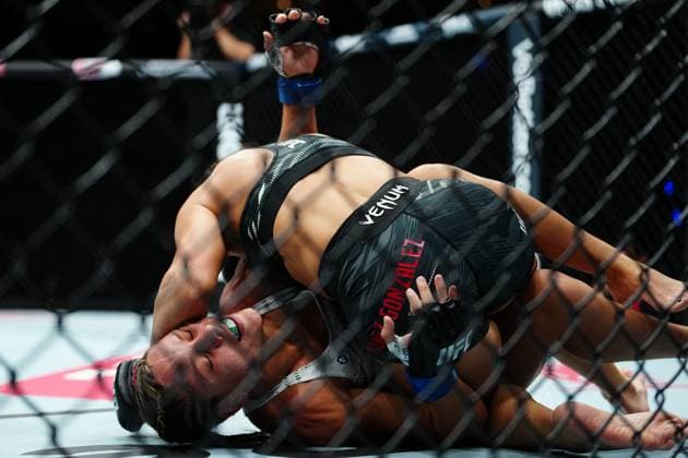 UFC Fight Night - Moreno vs Erceg MEXICO CITY, MEXICO - MARCH 29: Loopy Godinez and Julia Polastri meet in the octagon for a 3-round bout at UFC Fight Night - Moreno vs Erceg at Arena CDMX on March 29, 2025 in Mexico City, Mexico (Photo by Louis Grasse PxImages) Mexico City, Mexico Arena CDMX LAS VEGAS, NV United States Copyright: xLouisxGrassex