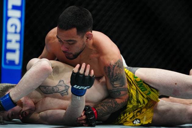 UFC Fight Night - Moreno vs Erceg MEXICO CITY, MEXICO - MARCH 29: Christian Rodriguez and Melquizael Costa meet in the octagon for a 3-round bout at UFC Fight Night - Moreno vs Erceg at Arena CDMX on March 29, 2025 in Mexico City, Mexico (Photo by Louis Grasse PxImages) Mexico City, Mexico Arena CDMX LAS VEGAS, NV United States Copyright: xLouisxGrassex