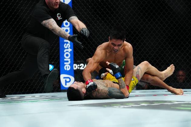 March 29, 2025, Mexico City, Mexico, Las Vegas, Nv, United States: David Martinez and Saimon Oliveira meet in the octagon for a 3-round bout at UFC Fight Night - Moreno vs Erceg at Arena CDMX on March 29, 2025 in Mexico City, Mexico ( PxImages) Mexico City, Mexico United States - ZUMAp175 20250329_zsa_p175_479 Copyright: xLouisxGrassex