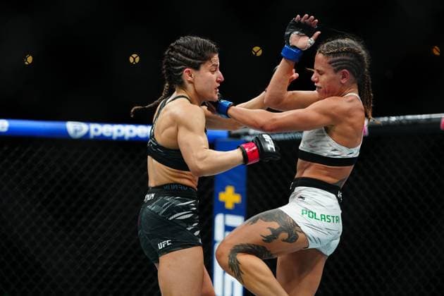 March 29, 2025, Mexico City, Mexico, Las Vegas, Nv, United States: Loopy Godinez and Julia Polastri meet in the octagon for a 3-round bout at UFC Fight Night - Moreno vs Erceg at Arena CDMX on March 29, 2025 in Mexico City, Mexico ( PxImages) Mexico City, Mexico United States - ZUMAp175 20250329_zsa_p175_219 Copyright: xLouisxGrassex