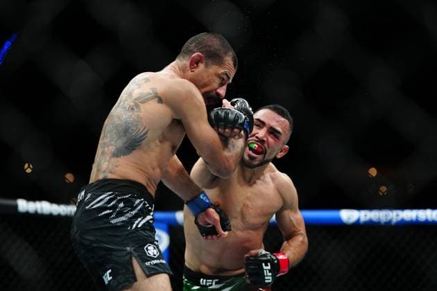 March 29, 2025, Mexico City, Mexico, Las Vegas, Nv, United States: Rafa Garcia and Vinc Pichel meet in the octagon for a 3-round bout at UFC Fight Night - Moreno vs Erceg at Arena CDMX on March 29, 2025 in Mexico City, Mexico ( PxImages) Mexico City, Mexico United States - ZUMAp175 20250329_zsa_p175_282 Copyright: xLouisxGrassex