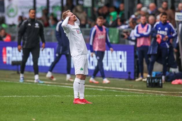 30 03 2025, Soccer, Season 2024 2025, 2 Bundesliga, Matchday 27, Greuther Fürth FC Schalke 04, Jomaine Consbruch SpVgg Greuther Fürth celebrates after his goal to make it 2 to 1 Fürth Sportpark am Ronhof Bayern Germany xRHR PHOTO TRx Copyright: TimxRehbein RHR-FOTOx RHR-FOTO TR