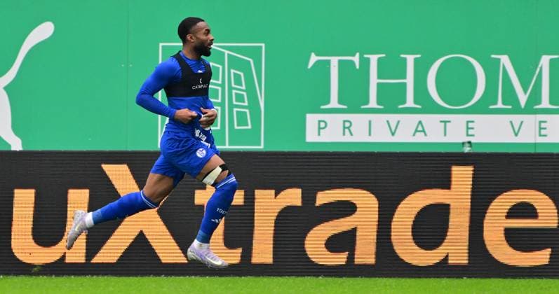 30 03 2025 Soccer Season 2024 2025 2 Soccer Bundesliga 27 Matchday SpVgg Greuther Fürth Kleeblatt FC Schalke 04 S04 Sportfoto Zink MeZi xmexzix DFL regulations prohibit any use of photographs as image sequences and or quasi video only for editorial use Torjubel Jubel nach Treffer Torschuß zum 3 3 durch Moussa Sylla 9, FC Schalke 04 S04