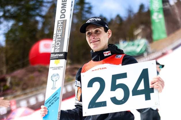 Bilder des Jahres 2025, Sport 03 März RECORD DATE NOT STATED 30.03.2025 PUCHAR SWIATA W LOTACH SKOKACH NARCIARSKICH - LOTY SKOKI NARCIARSKIE MEZCZYZN FIS MEN FLYING Ski jumping, Skispringen, Ski, nordisch WORLD CUP SEASON 2024 2025 PLANICA N Z DOMEN PREVC FOT. JULIA PIATKOWSKA NEWSPIX.PL --- newspix.pl 