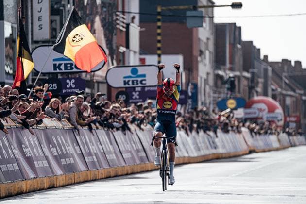 2025 Gent Wevelgem Picture by Zac Williams SWpix.com - 30 03 2025 - Cycling - 2025 Gent Wevelgem, Belgium - Mads Pedersen, Lidl Trek, wins the 2025 Gent Wevelgem. Copyright: x xSWpix.comx(t axPhotographyxHubxLtd)xZacxWilliams SWpix.comx SWP-2645