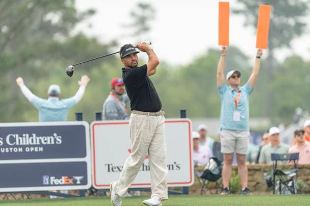 March 30, 2025, Houston, Texas, USA: JASON DAY (AUS) tees off the 10th hole during the final round of the 2025 Texas Children s Houston Open at Memorial Park Golf Course in Houston, Texas, on March 30, 2025. Houston USA - ZUMAp213 20250330_znp_p213_029 Copyright: xLynnxPenningtonx