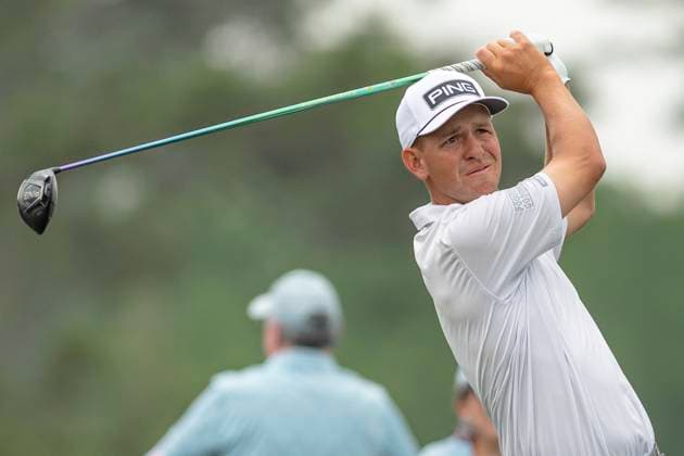 March 30, 2025, Houston, Texas, USA: SAM STEVENS (USA) tees off the 10th hole during the final round of the 2025 Texas Children s Houston Open at Memorial Park Golf Course in Houston, Texas, on March 30, 2025. Houston USA - ZUMAp213 20250330_znp_p213_041 Copyright: xLynnxPenningtonx