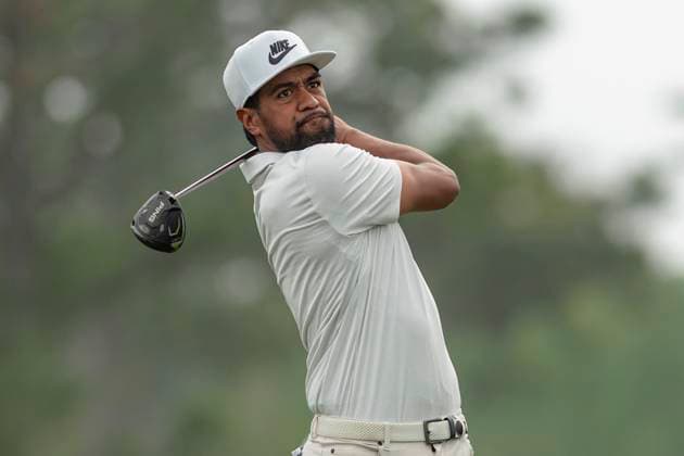 March 30, 2025, Houston, Texas, USA: TONY FINAU (USA) tees off the 10th hole during the final round of the 2025 Texas Children s Houston Open at Memorial Park Golf Course in Houston, Texas, on March 30, 2025. Houston USA - ZUMAp213 20250330_znp_p213_045 Copyright: xLynnxPenningtonx