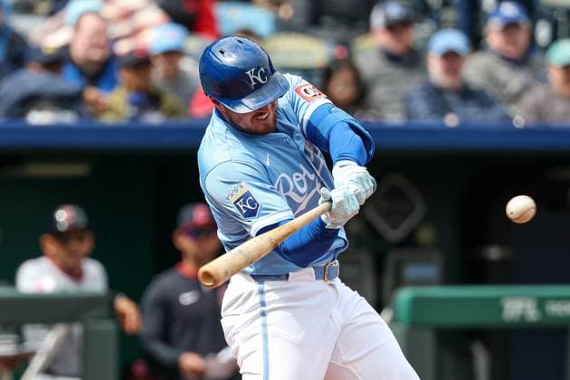 MLB, Baseball Herren, USA 2025: Guardians Vs Royals MAR 30 March 30, 2025: Kansas City Royals right fielder Hunter Renfroe (16) hits a double against the Cleveland Guardians during the second inning of an MLB baseball game at Kauffman Stadium in Kansas City, MO. David Smith CSM (Credit Image: Â David Smith Cal Media) Kansas City Mo United States of America EDITORIAL USE ONLY Copyright: xx ZUMA-20250330_zma_c04_214.jpg DavidxSmithx csmphotothree371433