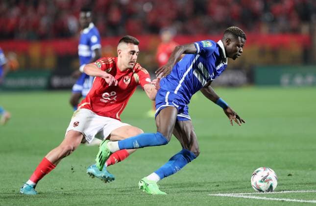 CAF Champions League - Quarter Final - First Leg - Al Ahly vs Al Hilal Omdurman Nejc Gradisari (R) of Al Ahly in action against Khadim Diaw of Al Hilal Omdurman during the CAF Champions League Quarter Final First Leg match between Al Ahly vs Al Hilal Omdurman, in Cairo, Egypt,April 01 2025. Cairo Egypt Copyright: xMatrixxImagesx xKhaledxElfiqix 