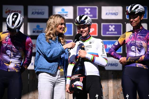 Dwars door Vlaanderen 2025 - Women Elite WAREGEM, BELGIUM - APRIL 02 : Kopecky Lotte (BEL) of Team SD Worx - Protime during the Women Elite UCI 1.Pro Flanders Classics Dwars door Vlaanderen Women cycling race with start in Waregem and finish in Waregem (128,5 km) on April 02, 2025 in Waregem, Belgium, 02 04 2025 ( Motordriver Tom Van De Maele & Waregem Belgium  Copyright: xTomasxSiskx