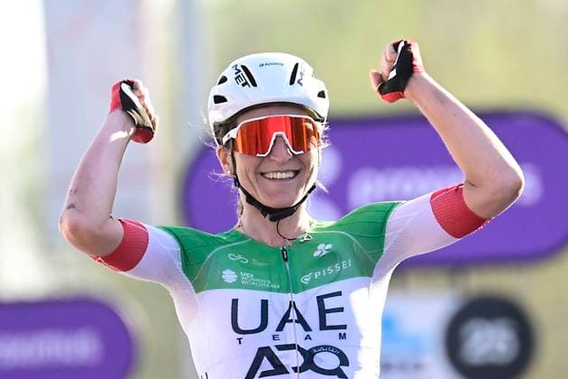 Dwars door Vlaanderen 2025 - Women Elite WAREGEM, BELGIUM - APRIL 02 : Longo Borghini Elisa (ITA) of UAE Team ADQ wins pictured during the 14th edition of the UCI Women s World Tour Dwars door Vlaanderen Women Elite cycling race with start and finish in Waregem after 128,5 km on April 2, 2025 in Waregem, Belgium, 02 04 2025 ( motor driver - Waregem Belgium  Copyright: xPeterxDexVoechtx