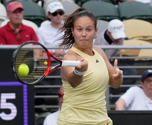 TENNIS 2025: Credit One Charleston Open APRIL 02 April 2, 2025: Daria Kasatkina (RUS) defeated Lauren Davis (USA) 6-1, 6-1 at the Credit One Charleston Open being played at in Charleston, South Carolina USA ÂLeslie Billman Tennisclix (Credit Image: Leslie Billman Cal Media) Charleston South Carolina USA EDITORIAL USE ONLY Copyright: xx ZUMA-20250402_zma_c04_009.jpg LesliexBillmanx csmphotothree372039