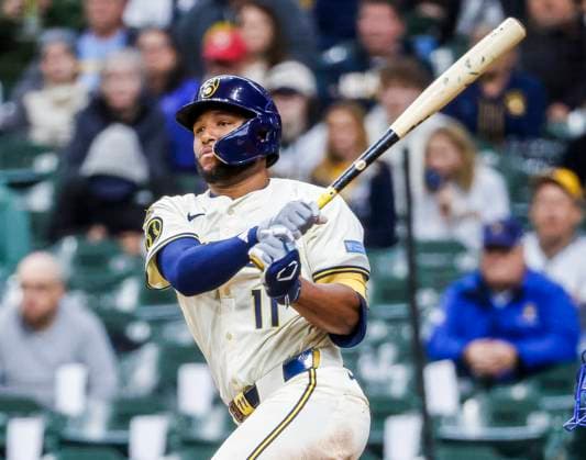 Milwaukee Brewers designated hitter Jackson Chourio hits an RBI double in the tenth inning of the MLB, Baseball Herren, USA baseball game between the Kansas City Royals and the Milwaukee Brewers at American Family Field in Milwaukee, Wisconsin on Wednesday, April 02, 2025.  MIL20250402832 TANNENxMAURY