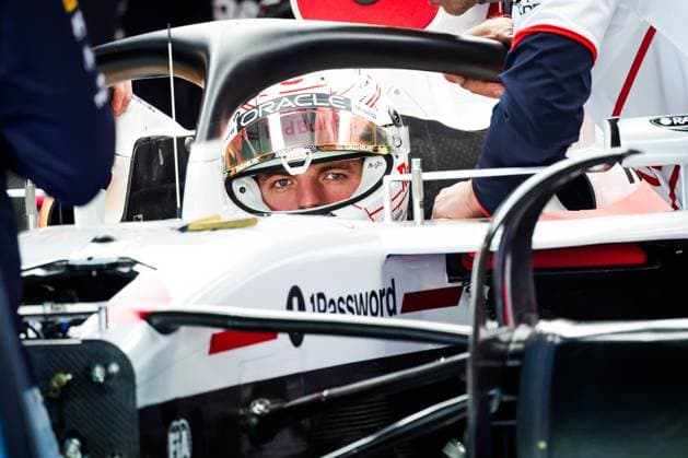 F1 - JAPANESE GRAND PRIX 2025 VERSTAPPEN Max (ned), Red Bull Racing RB21, portrait during the Formula 1 Lenovo Japanese Grand Prix 2025, 3rd round of the 2025 FIA Formula One World Championship, WM, Weltmeisterschaft from April 4 to 6, 2025 on the Suzuka Circuit, in Suzuka, Japan - SuzukaJapan  Copyright: xFLORENTxGOODENx
