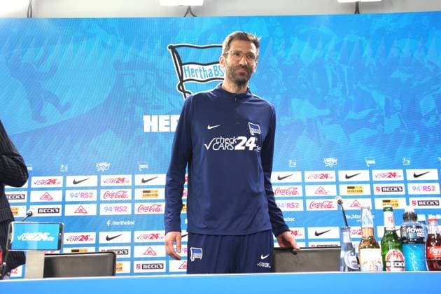 DEU, DFL, 2 FBL Hertha BSC, PK, 03 04 2025, Sportforum, Berlin, DEU, DFL, 2 FBL Hertha BSC, PK, im Bild Co Trainer Andre Mijatovic Hertha BSC Berlin DFL regulations prohibit any use of Photographs as image sequences and or quasi video Foto Juergen Engler nordphoto GmbH nordphotoxGmbHx xEngler nph00076