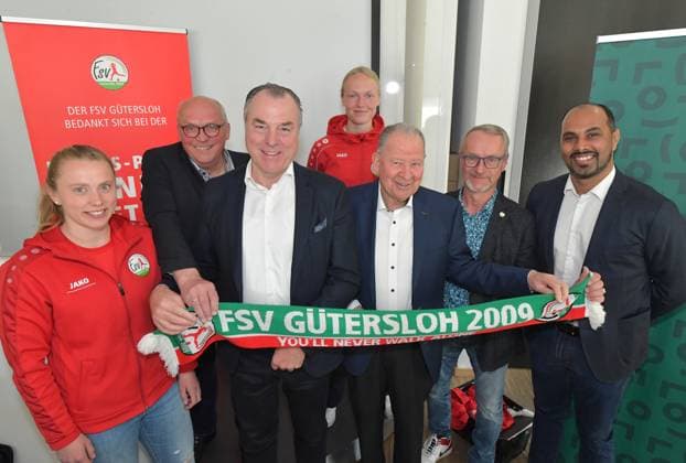 Football, Women, 2nd BL, FSV Gütersloh, Crowdfunding rescue campaign Give us a future