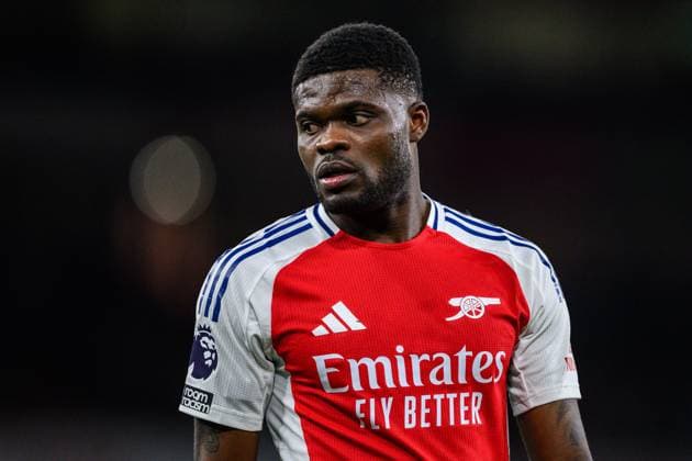 LONDON, ENGLAND - APRIL 1: Thomas Partey during the Premier League match between Arsenal FC and Fulham FC at Emirates Stadium on April 1, 2025 in London, England. Photo by Sebastian Frej EDITORIAL USE ONLY. No use with unauthorized audio, video, data, fixture lists, club league logos or live services. Online in-match use limited to 120 images, no video emulation. No use in betting, games or single club league player publications Arsenal FC v Fulham FC - Premier League Copyright: xSebastianxFrejx