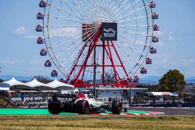 F1 - JAPANESE GRAND PRIX 2025 01 VERSTAPPEN Max (nld), Red Bull Racing RB21, action during the Formula 1 Lenovo Japanese Grand Prix 2025, 3rd round of the 2025 FIA Formula One World Championship, WM, Weltmeisterschaft from April 4 to 6, 2025 on the Suzuka Circuit, in Suzuka, Japan - SuzukaJapan  Copyright: xFLORENTxGOODENx