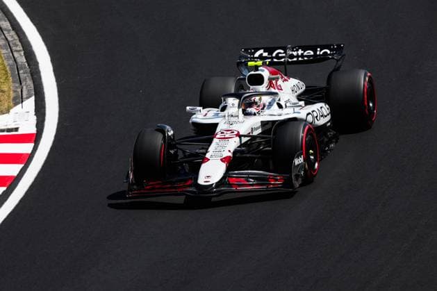 F1 - JAPANESE GRAND PRIX 2025 22 TSUNODA Yuki (jap), Red Bull Racing RB21, action during the Formula 1 Lenovo Japanese Grand Prix 2025, 3rd round of the 2025 FIA Formula One World Championship, WM, Weltmeisterschaft from April 4 to 6, 2025 on the Suzuka Circuit, in Suzuka, Japan - SuzukaJapan  Copyright: xANTONINxVINCENTx