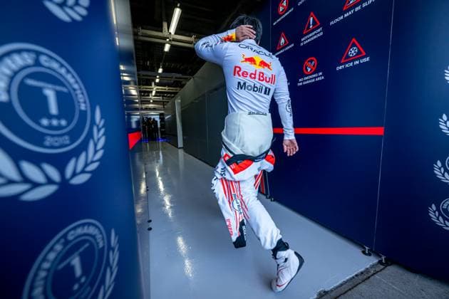 SUZUKA, JAPAN: Yuki Tsunoda, racing for the Racing Bulls team during the 2025 Formula 1 Japanese Grand Prix at the Suzuka International Racing Course in Suzuka, Japan