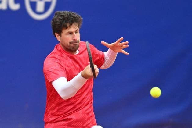 Tiriac Open, Jakob Schnaitter, Mark Wallner, Sander Gille, Jan Zielinski Robin Haase of Netherlands and Hendrik Jebens of Germany in action against Marcel Granollers of Spain and Horacio Zeballos of Argentina during the Tiriac Open game in Bucharest, Romania April 04, 2025. Alex Nicodim Imago Images Copyright: xAlexxNicodimx