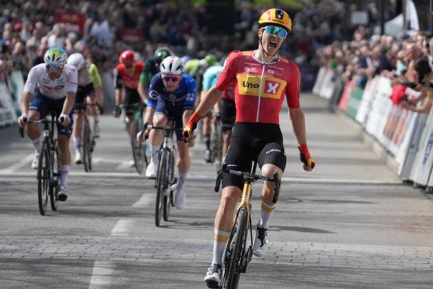 Sport Bilder des Tages CYCLING - ROUTE ADELIE DE VITRE 2025 Stian Fredheim of Uno-X Mobility during the Route AdÃ lie de VitrÃ 2025, UCI Europe Tour Cycling race, VitrÃ - VitrÃ (174,2 Km) in VitrÃ , France - Photo Laurent Lairys PSNEWZ VitrÃ France  Copyright: xLaurentxLairysx