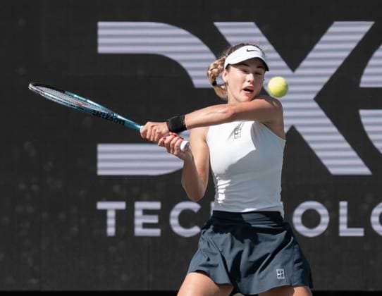 TENNIS 2025: Credit One Charleston Open APRIL 04 April 4, 2025: Anna Kalinskaya (USA) loses to Sofia Kenin (USA) 6-4, 6-3, at the Credit One Charleston Open being played at Credit One Staduim in Charleston, South Carolina, {USA} Ã‚ÂLeslie Billman Tennisclix (Credit Image: Â Leslie Billman Cal Media) Charleston South Carolina USA EDITORIAL USE ONLY Copyright: xx ZUMA-20250404_zma_c04_043.jpg LesliexBillmanx csmphotothree372624