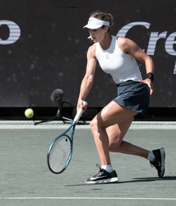 TENNIS 2025: Credit One Charleston Open APRIL 04 April 4, 2025: Anna Kalinskaya (USA) loses to Sofia Kenin (USA) 6-4, 6-3, at the Credit One Charleston Open being played at Credit One Staduim in Charleston, South Carolina, {USA} Ã‚ÂLeslie Billman Tennisclix (Credit Image: Â Leslie Billman Cal Media) Charleston South Carolina USA EDITORIAL USE ONLY Copyright: xx ZUMA-20250404_zma_c04_049.jpg LesliexBillmanx csmphotothree372636